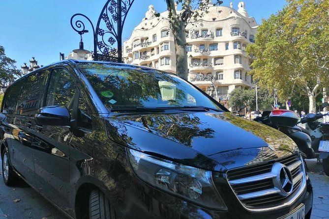 Private Transfer From Barcelona City to Barcelona Airport