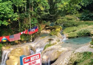 Blue Hole (Ocho Rios)