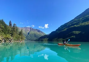 Multi Day Tour in Alaska Glamping and Kayaking