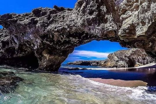 Islands Marietas PRIVATE Tour Snorkeling Beach nopalera Birds Landscapes