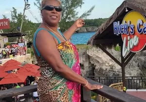 Negril's 7 Mile Beach, Margaritaville and Ricks Cafe COMBO Tour