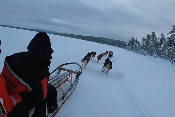 Yellowknife 5-Day Northern Lights Adventure:Aurora&Arctic Wonders