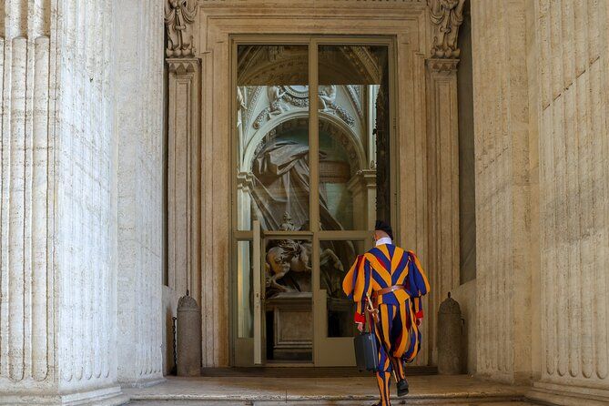 Rome: St. Peter's Basilica, La Pietà, Papal Tombs Tour