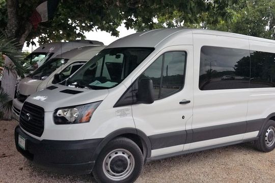 Cancun Hotel Zone Private Airport Transfer - One Way/Round Trip