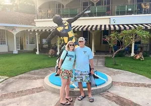 Shopping & Sightseeing Local Guided Tour In Montego Bay