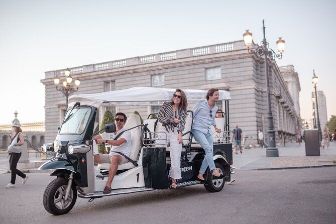 Private Eco Tuk Tuk Express Tour with Local Guide