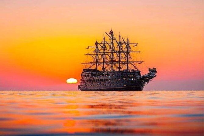 Alanya Sunset Cruise with Dinner, Swimming & Foam Party