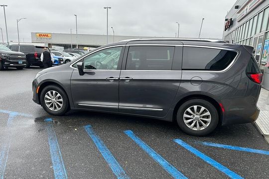 San Francisco Airport (SFO) to Calistoga - Round-Trip Transfer