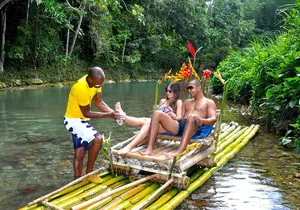 Montego Bay Highlights Tour with Shopping & Bamboo River Rafting
