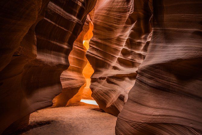 Antelope Canyon via Canyon X and Horseshoe Bend Scenic Tour from Sedona