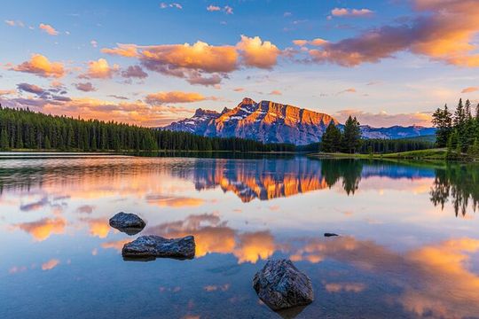 2-4 Days Abraham Grassi Lake Louise Gondola Johnston Canyon