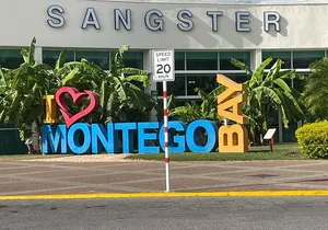 Private Airport Transfer's Departure & Arrival in & around MBJ