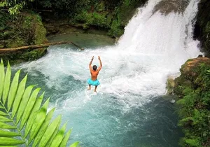Private Transfer to Dunn's River Falls and Blue Hole
