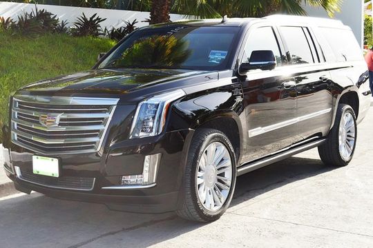 Private Arrival Luxury Transfer: San Jose International Airport to Hotels (1 - 5)