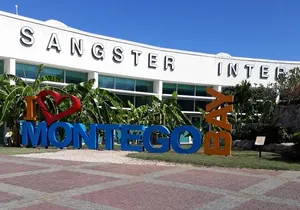 Private Transportation from Airport to Resort and Vice Versa