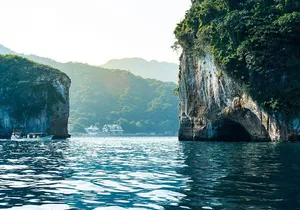 Scuba Diving Los Arcos