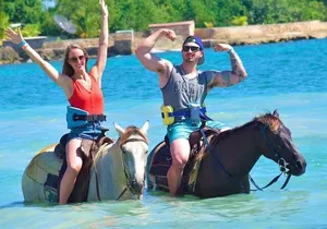 Negril 45-minute Guided Horseback Ride and Swim