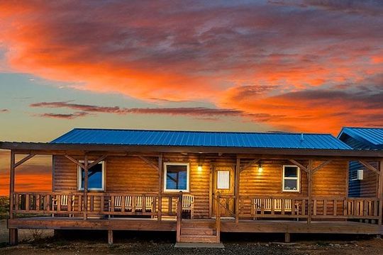 Grand Canyon Western Ranch Overnight Stay by Helicopter & Ground