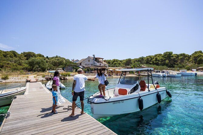 Island hopping (6 Islands) private tour from Trogir or Split