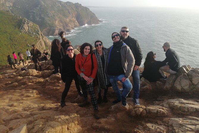 Best Sintra day trip : Pena Palace, Regaleira, Clifs & Ocean