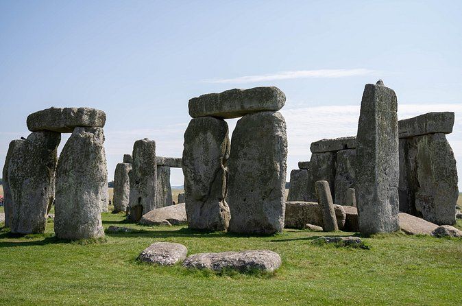 Bath and Stonehenge From London - Private Luxury Day Tour