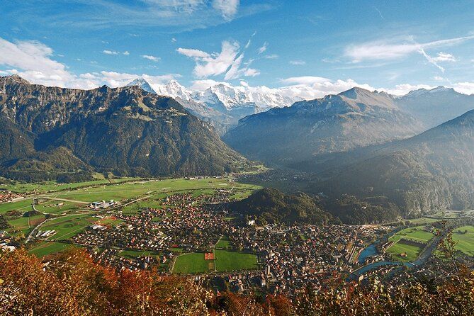 Small group tour to Interlaken with driver guide