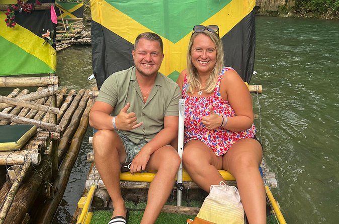 Bamboo Rafting & Limestone Foot Massage on the River