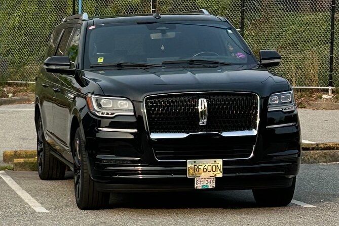 Roundtrip Private Transfer from Vancouver Airport (YVR)