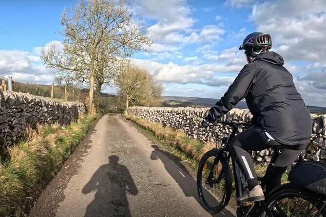 6hr Small Group Peak District Highlights eBike Tour