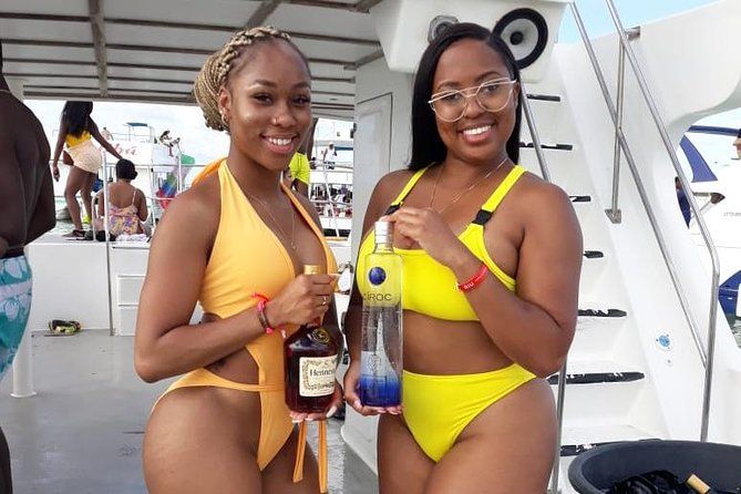Private Adult Only Hip Hop Party Boat with Live DJ