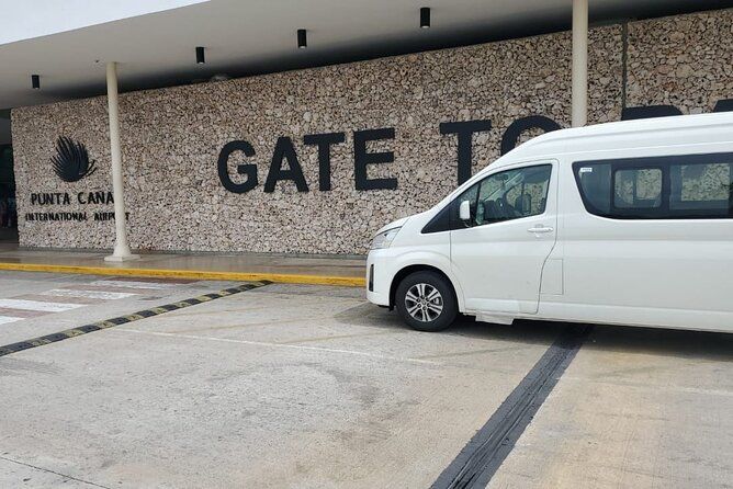 Private Transfer to and from Samaná Las Terrena Punta Cana
