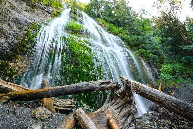 Fort Langley, Bridal Veil Falls and Winery Private tour