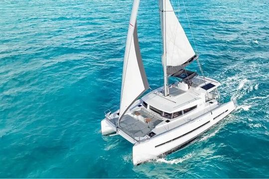 Private Luxury Catamaran Cancun to Isla Mujeres | For up to 30 pp