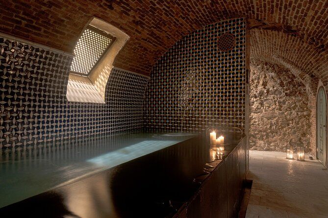 Arabian Baths and 30' Massage at Madrid's Hammam Al Ándalus