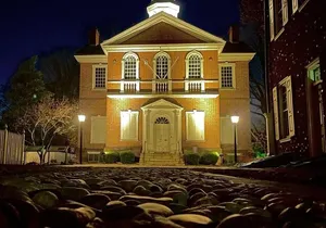 Philadelphia's Haunted History & Ghost Nighttime 1.5 Hour Tour