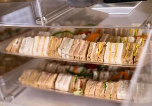 First Class Lounge, Fast Track & Round Trip Private Airport Transport Package