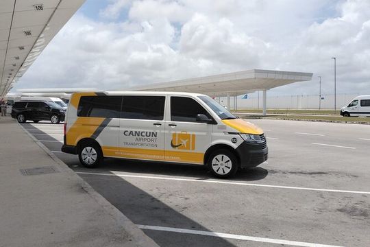 Private Transfer from Cancun Airport to Puerto Aventuras