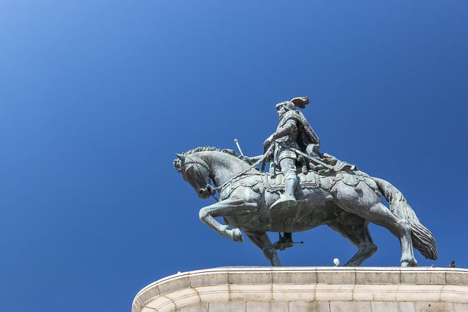 Explore Lisbon’s Art and Culture with a Local