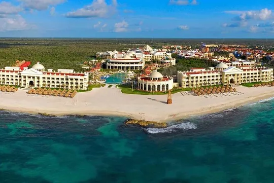 Cancun Airport and Iberostar Grand Paraíso Private Shuttle