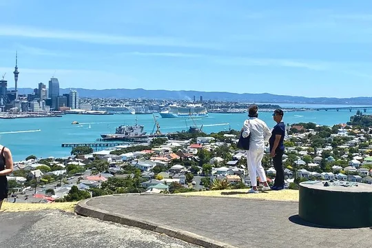 Devonport Explorer Tour Volcanoes, Heritage and Cultural sites
