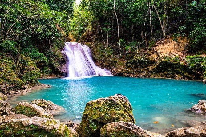 Blue Hole Secret Falls and Dunn’s River Falls Private Tour