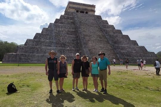 Private Chichen Itza, Cenote and Valladolid Full Day