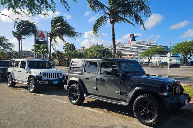 Jeep Wrangler 4 Door HardTop Rental in Aruba