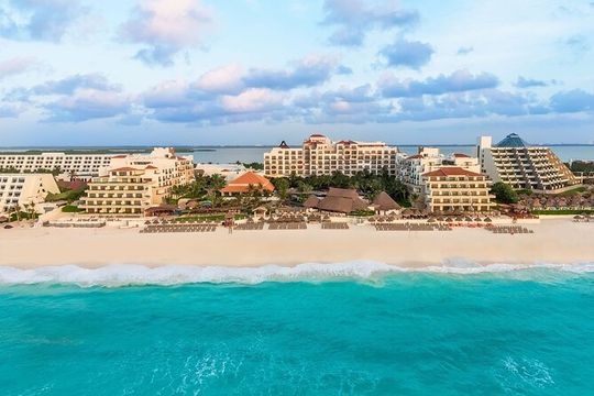 Cancun Airport & Fiesta Americana Condesa Cancún Private Shuttle