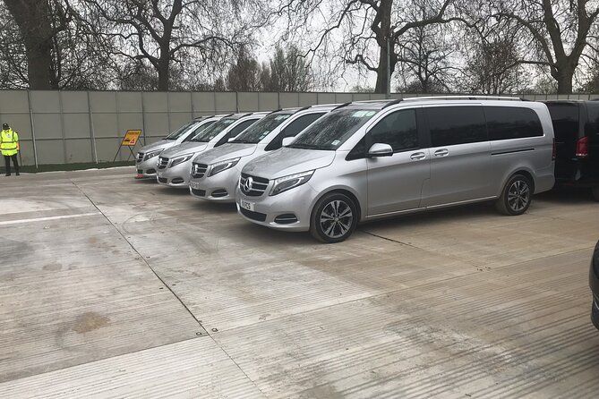 Transfer from Heathrow Airport to London hotel on private car