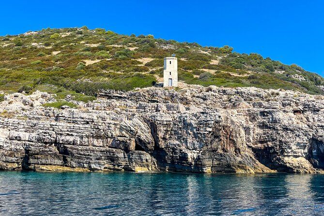 Vlore Speedboat Tour to Sazan Island & Haxhi Ali Cave