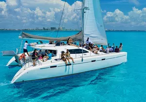 Cancún Catamaran to Isla Mujeres + Snorkel, Open Bar & Lunch