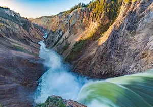 Grand Teton, Yellowstone, and Glacier National Parks 8-Day Tour