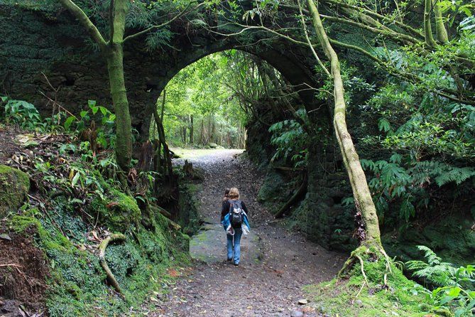 Full Day Lagoa do Fogo Tour + Walking + Liquor Tasting PRIVATE