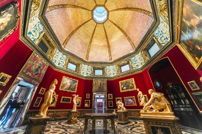 Florence: Ultimate Uffizi Gallery VIP Tour